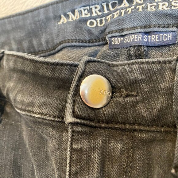 American Eagle Woman's Hi-Rise Jegging Size SP 360° Super Stretch Black Denim Pa - Picture 11 of 16